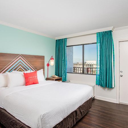 Beachside Hotel And Suites Коко-Біч Екстер'єр фото