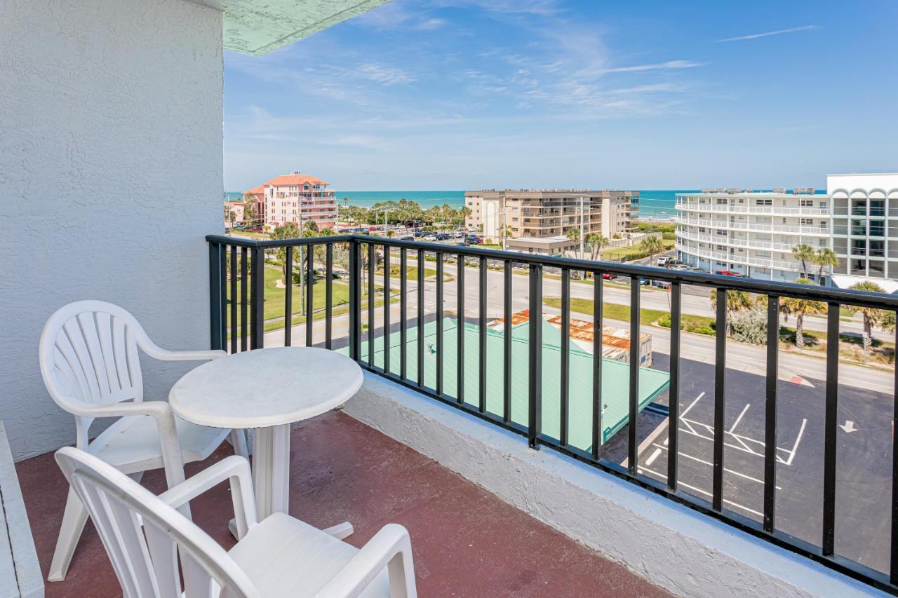 Beachside Hotel And Suites Коко-Біч Екстер'єр фото
