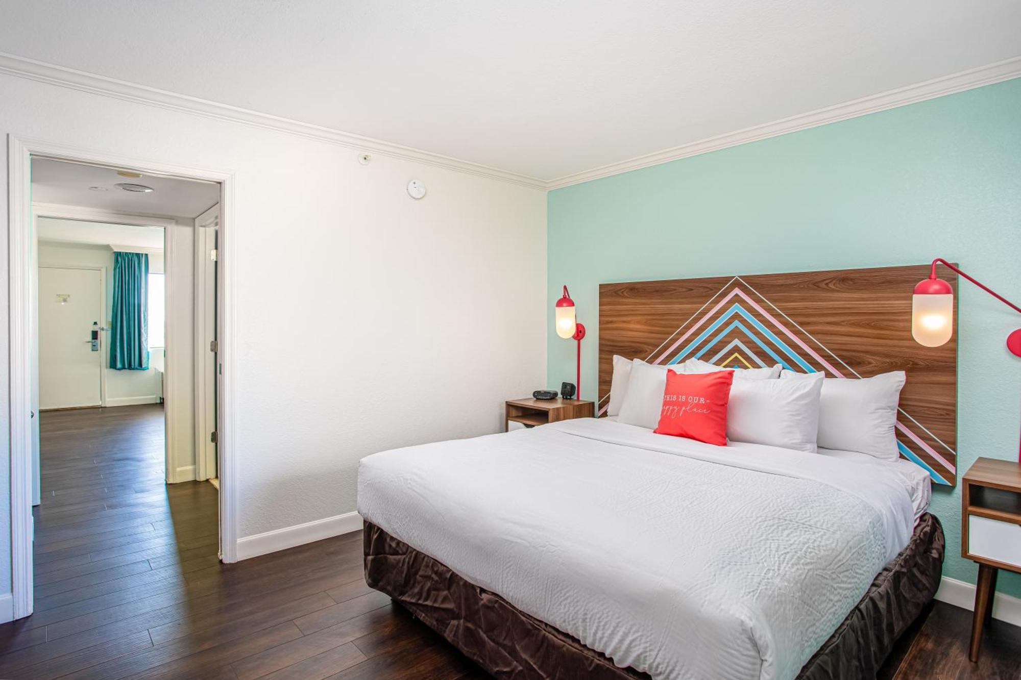 Beachside Hotel And Suites Коко-Біч Екстер'єр фото